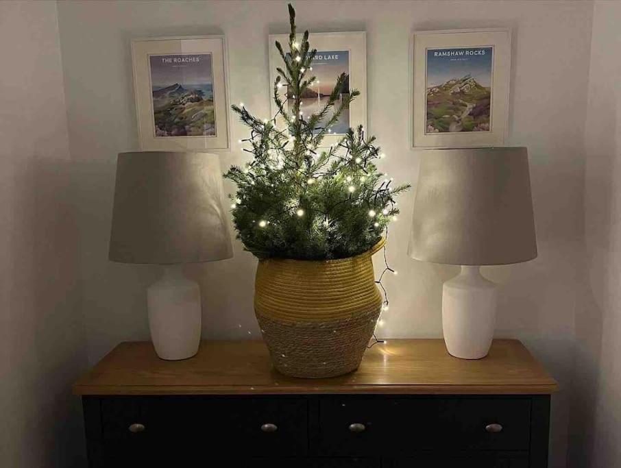 No5 At 53 - 2 Bed Apartment In Leek, Staffs Peak District Екстер'єр фото