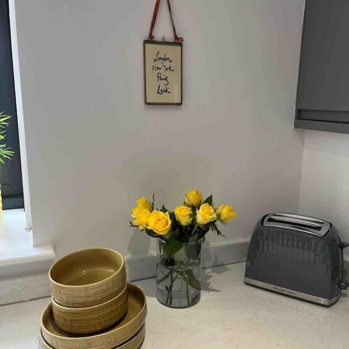 No5 At 53 - 2 Bed Apartment In Leek, Staffs Peak District Екстер'єр фото