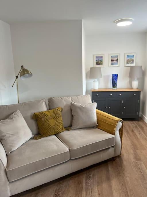 No5 At 53 - 2 Bed Apartment In Leek, Staffs Peak District Екстер'єр фото