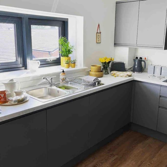 No5 At 53 - 2 Bed Apartment In Leek, Staffs Peak District Екстер'єр фото